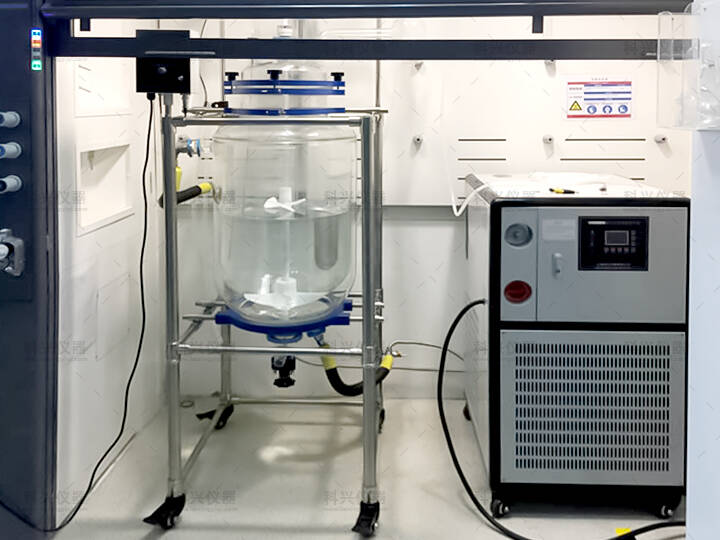 上?？婆d儀器與某公司合作